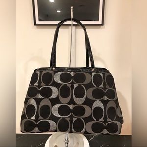 COACH Signature Kiss Lock Shoulder Bag